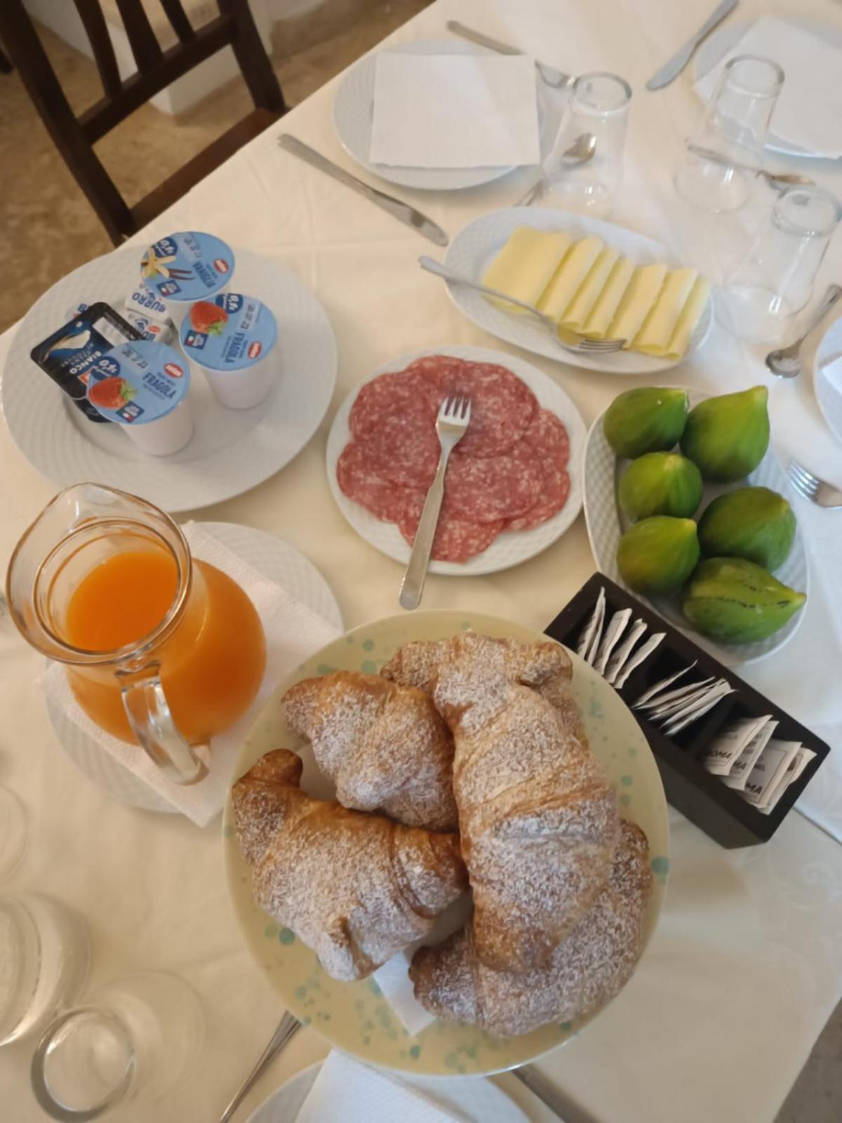 Dal Canonico Mola di Bari Extérieur photo
